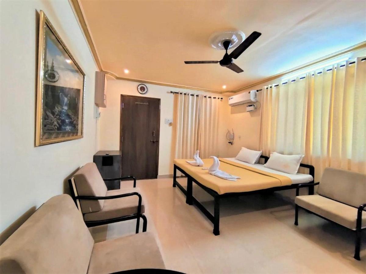 Shradha Luxury Room Calangute Ngoại thất bức ảnh