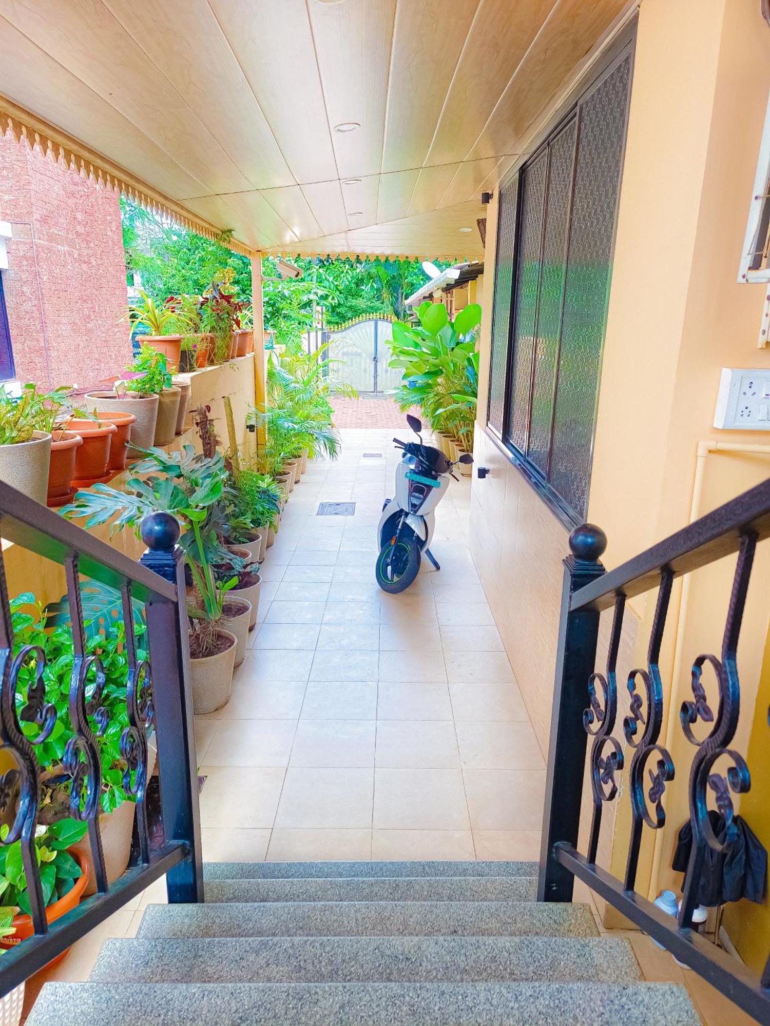 Shradha Luxury Room Calangute Ngoại thất bức ảnh