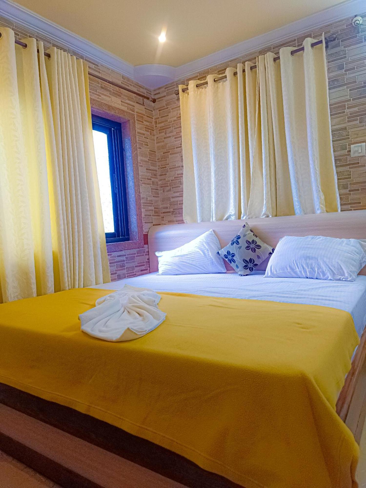 Shradha Luxury Room Calangute Ngoại thất bức ảnh